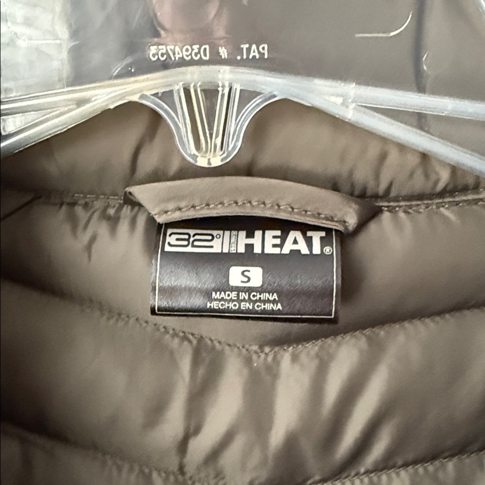 32 Degrees Heat Olive and Black Mixed Media Puffer Jacket - Picture 4 of 9